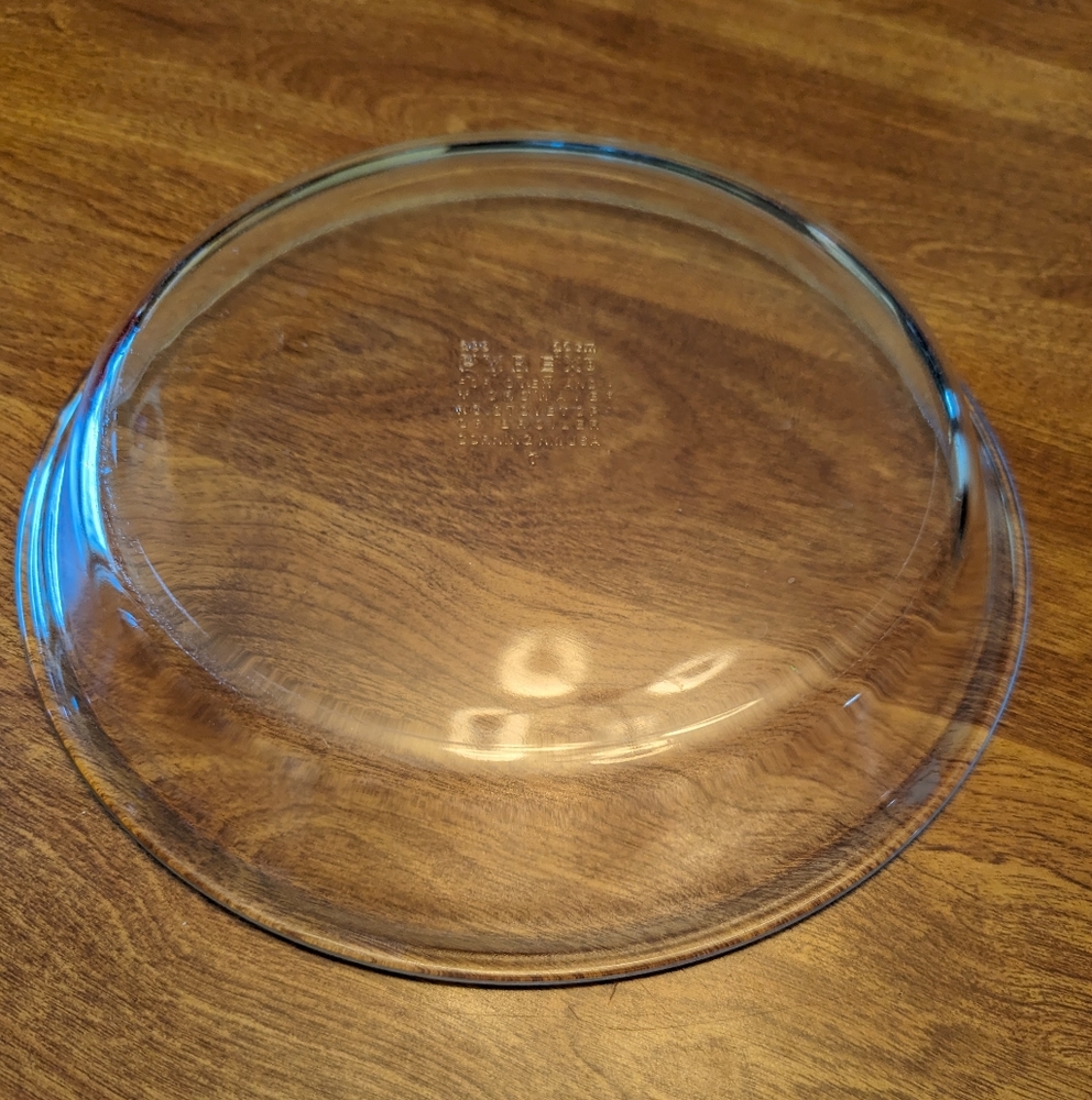 Pyrex Pie Plate - Picture 2 of 4